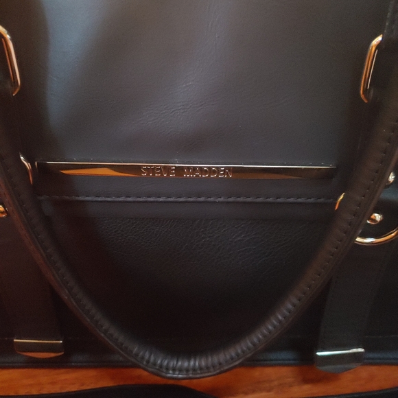 Steve Madden shoulder/crossbody bag - Picture 2 of 5